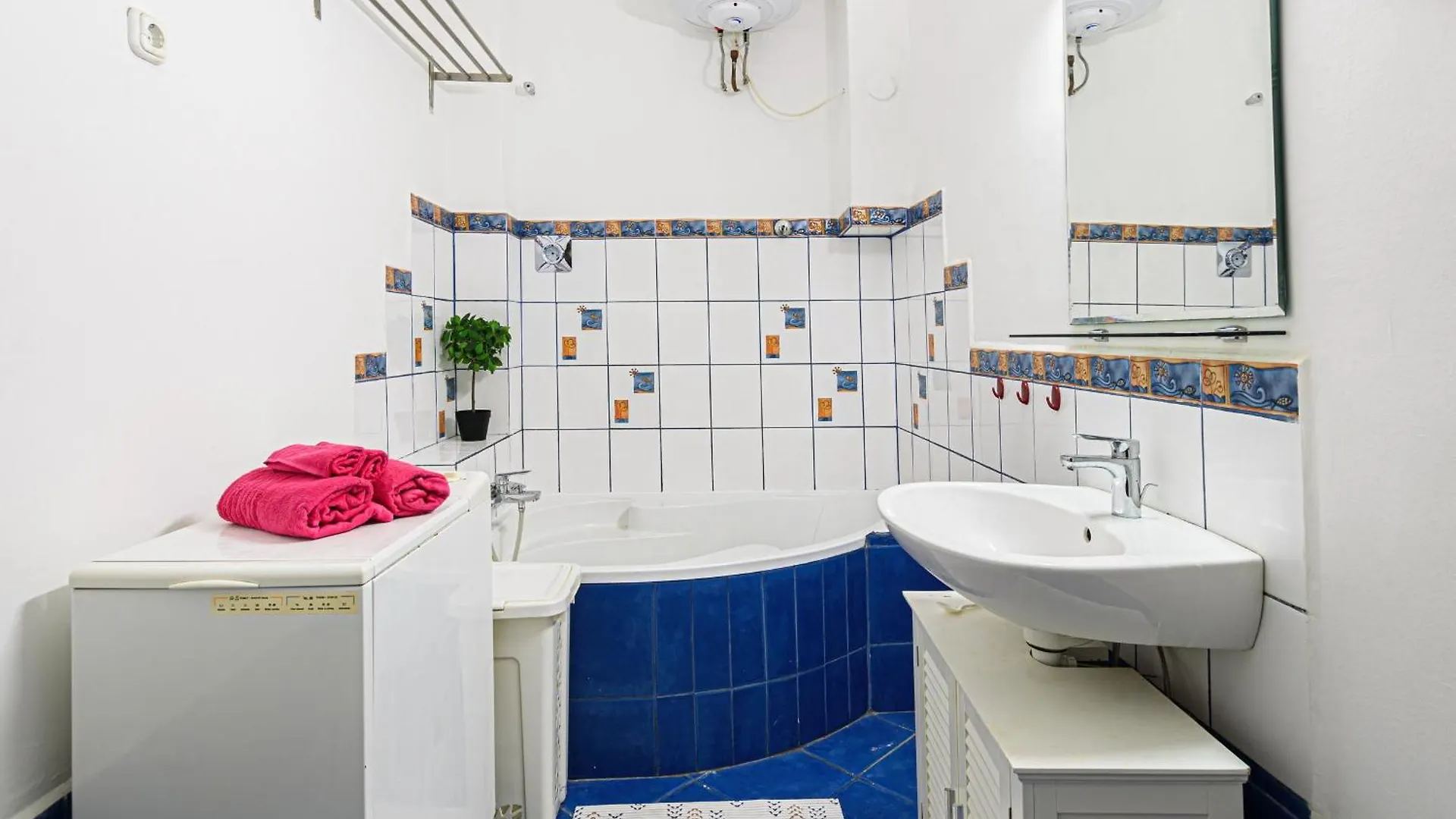 Soho Street Private Apartment 6 Persons Budapest