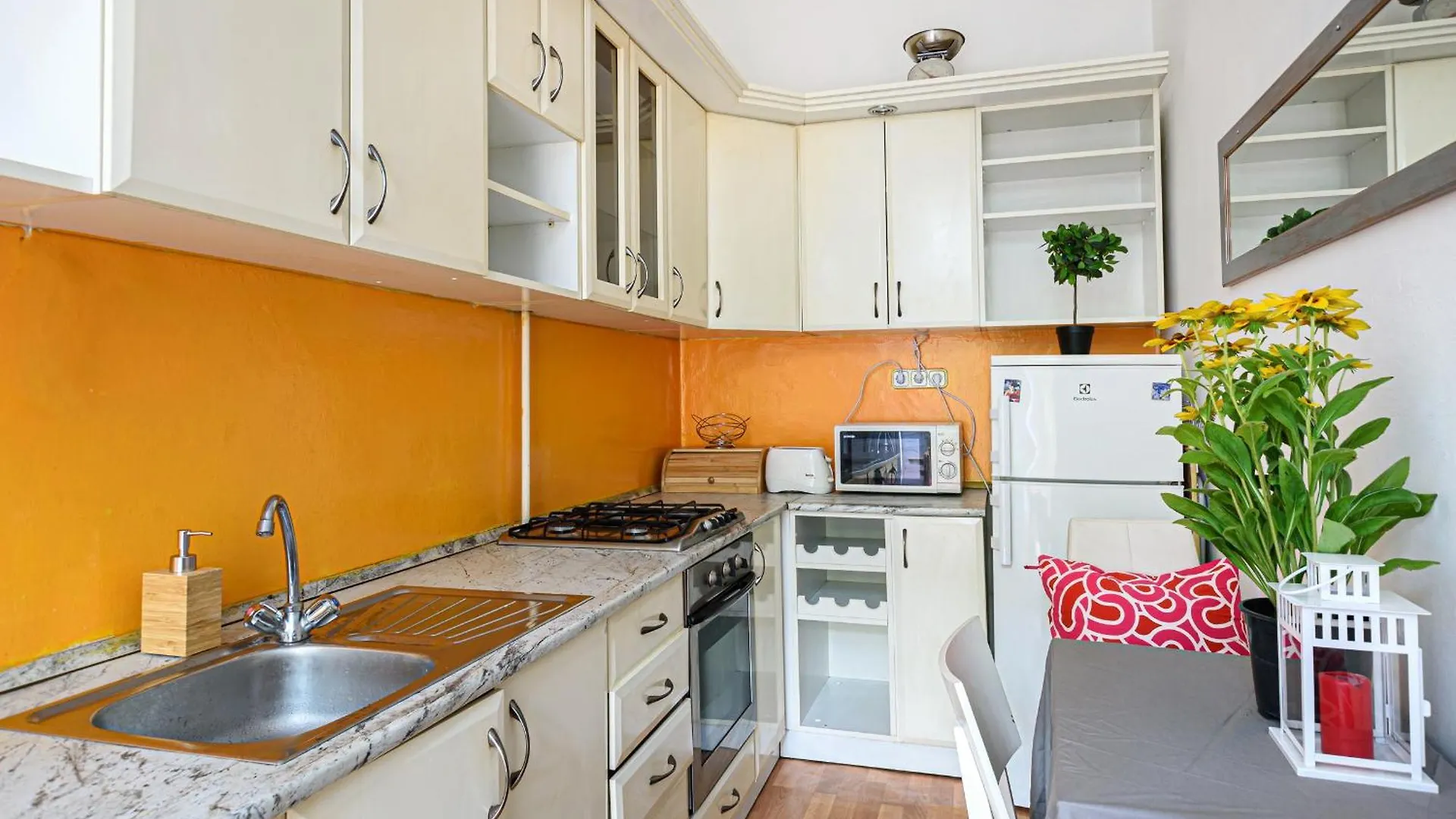 Soho Street Private Apartment 6 Persons Budapest