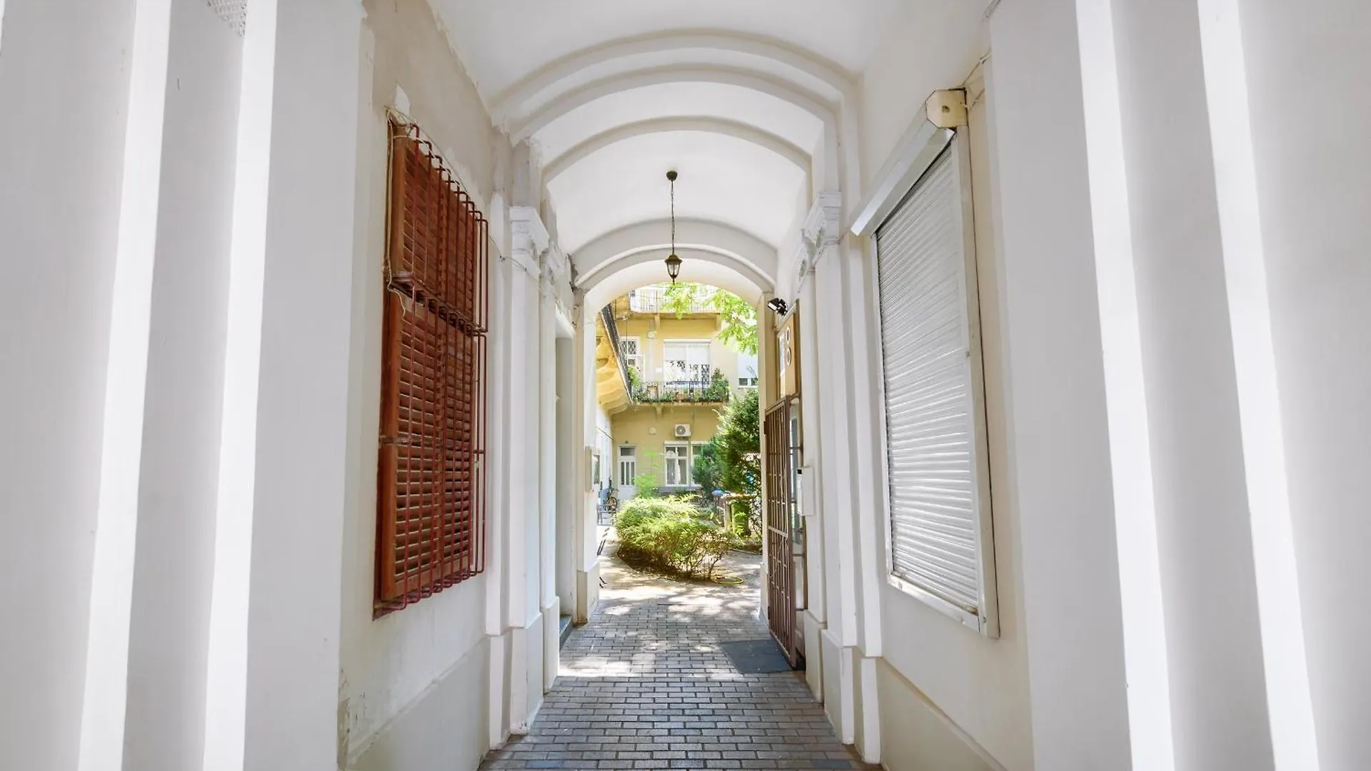 Soho Street Private Apartment 6 Persons Budapest
