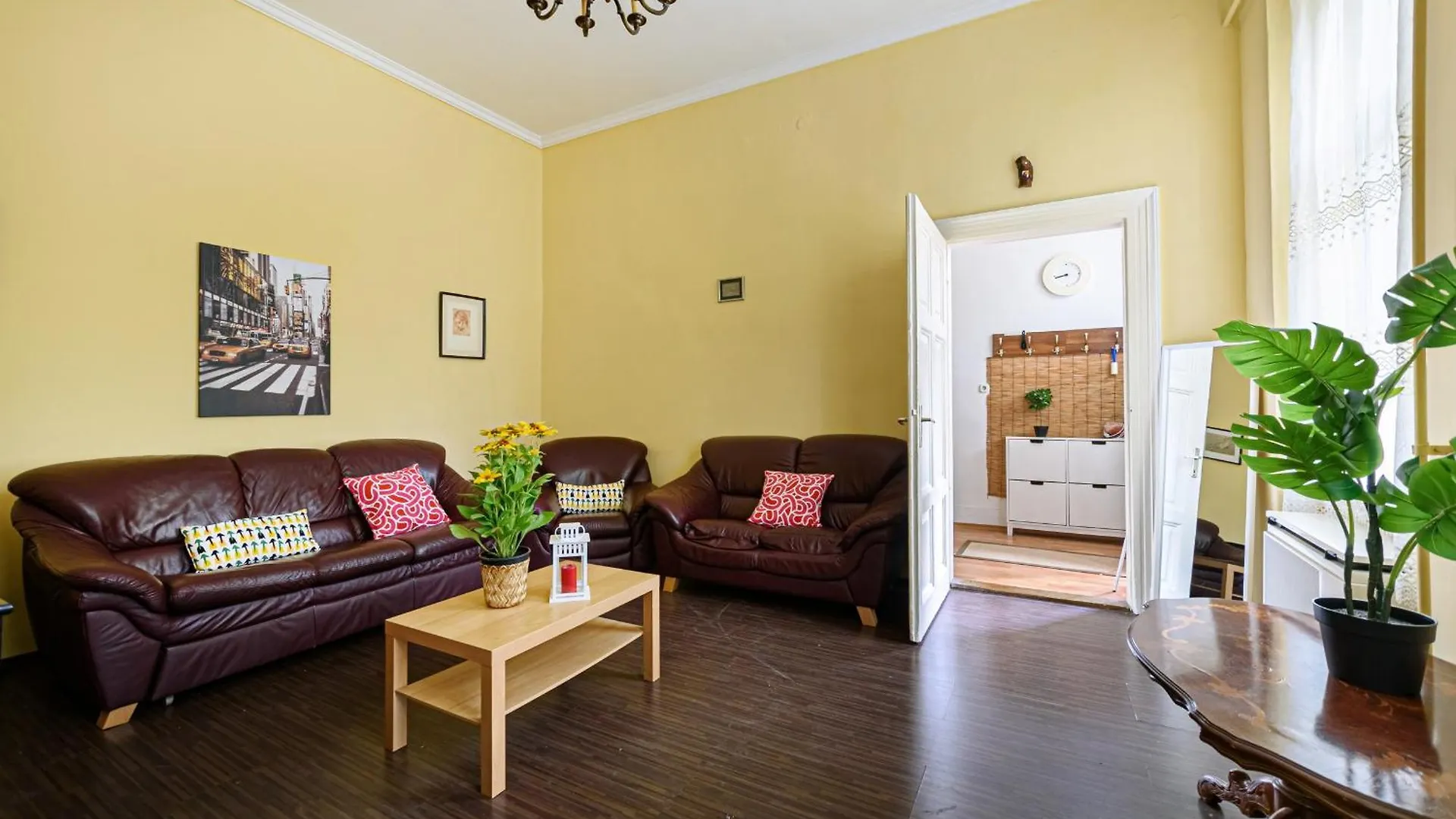 Soho Street Private Apartment 6 Persons Budapest