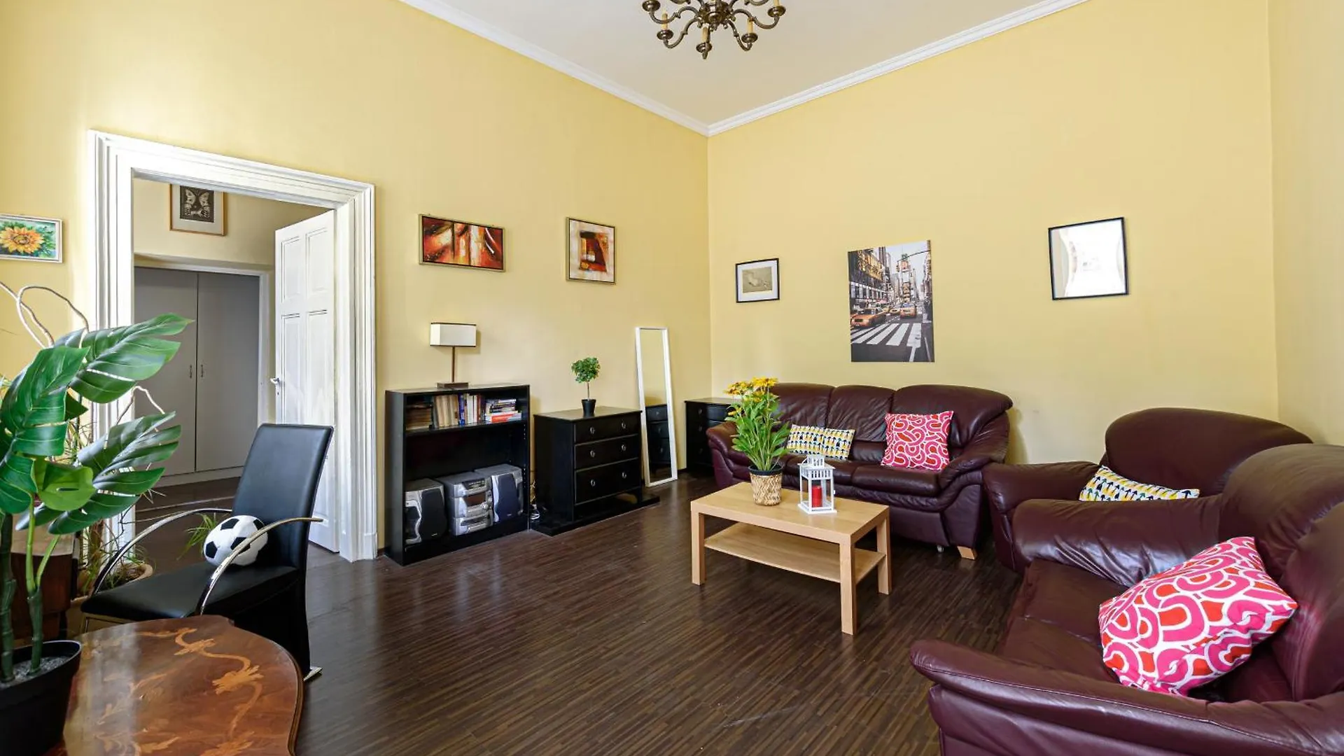 Soho Street Private Apartment 6 Persons ブダペスト